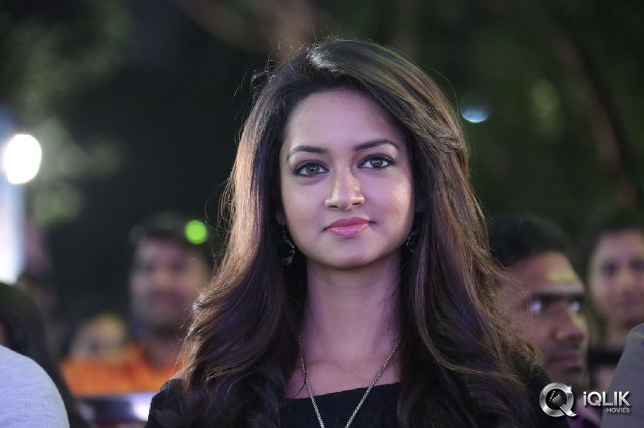 Shanvi-at-Gallo-Telinattunde-Audio-Function
